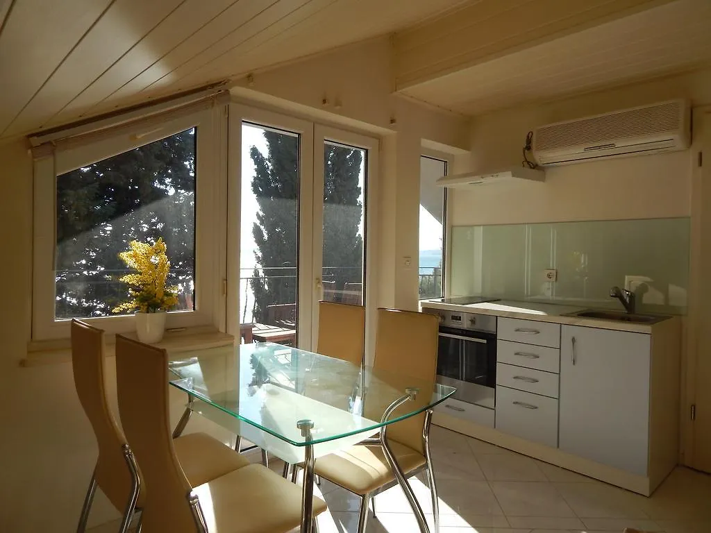 Apartment Petar Sukosan 0*,  Croatia